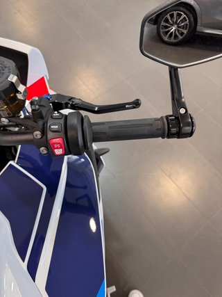 BMW M1000XR (2026)