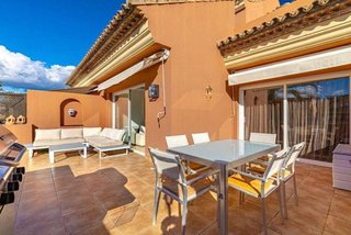 Dúplex en alquiler en Puerto Banús en Marbella