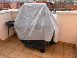 Parrilla/Barbacoa Negra con Brasero