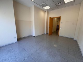 Local comercial en alquiler en Poble Nou en Manresa