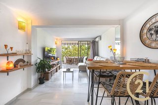 Piso en venta en Huerta Belón-Calvario en Marbella