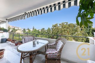 Piso en venta en Huerta Belón-Calvario en Marbella