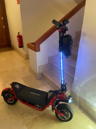 Patinete Rovoron R7 con mando limitador