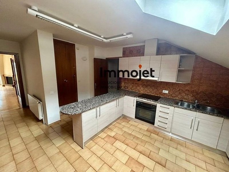 4-bedroom penthouse for rent in Andorra la Vella · 42 of 60