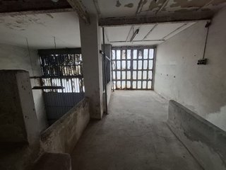 Local comercial en venta en El Llano en Gijón