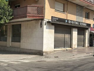 Local comercial en alquiler en Centre en Sant Joan Despí