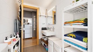 Piso en venta en San Luis en Almería