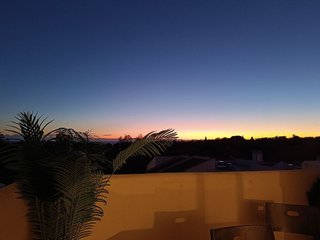 Ático en alquiler en Elviria en Marbella