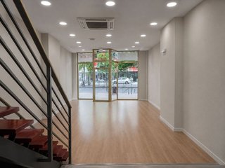 Local comercial en alquiler en Castillejos en Madrid