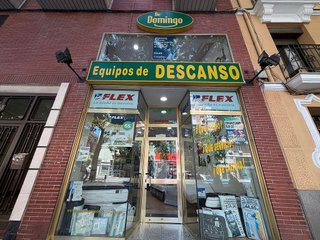 Local comercial en alquiler en Castillejos en Madrid