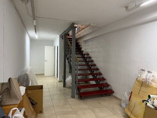 Local comercial en alquiler en Castillejos en Madrid
