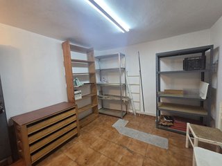 Garaje en alquiler en La Calzada en Sevilla