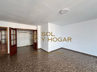 Piso en alquiler en Penya-Roja en Valencia