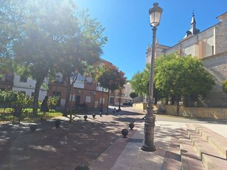 Local comercial en alquiler en Sudeste Industrial en Fuenlabrada