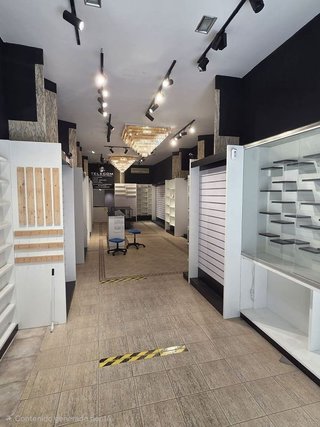 Local comercial en alquiler en Barrio de Abando en Bilbao