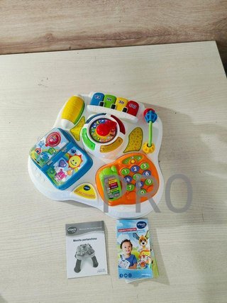 Mesita parlanchina 2 en 1 - VTech