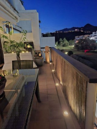 Piso en venta en El Padrón - El Velerín - Voladilla en Estepona