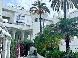 Dúplex en alquiler en Playa de la Fontanilla en Marbella