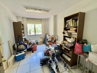 Piso en venta en Playa Bajadilla-Puertos en Marbella