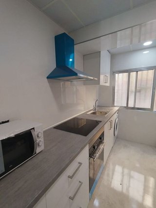Piso en alquiler en El Juncal - Av. de la Paz en Sevilla