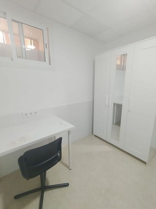 Piso en alquiler en El Juncal - Av. de la Paz en Sevilla