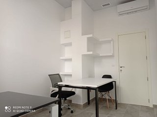 Oficina en alquiler en Colores - Entreparques en Sevilla
