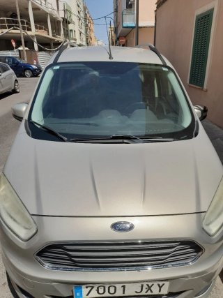 Ford ford tourneo courier 1500hdi titanium full