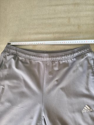 Pantalón chándal Adidas gris