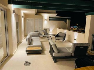 Ático en alquiler en Rodeo Alto-Guadaiza-La Campana en Marbella