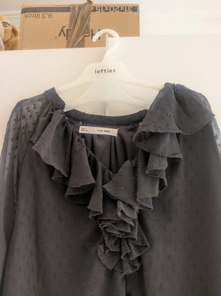 Blusa plumeti volante de Sfera