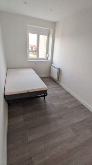 Piso en alquiler en Pumarín en Gijón