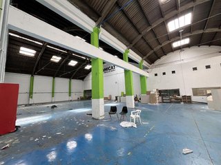 Nave industrial en alquiler en Centre en Hospitalet de Llobregat, L´