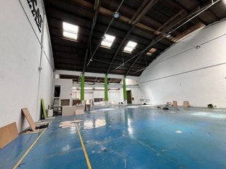 Nave industrial en alquiler en Centre en Hospitalet de Llobregat, L´