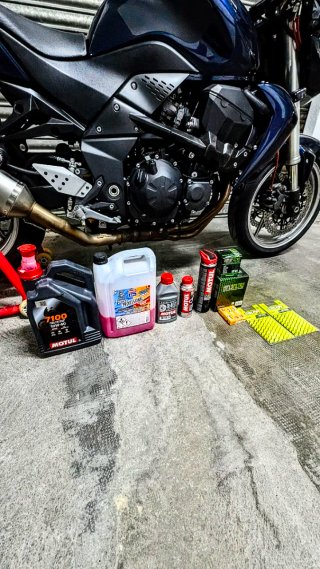 Kawasaki Z750 2008