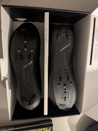 Scarpe ciclismo Northwave Revolution Nere.