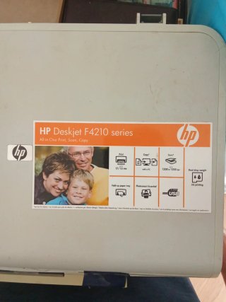 Impresora y escáner HP Deskjet F4210