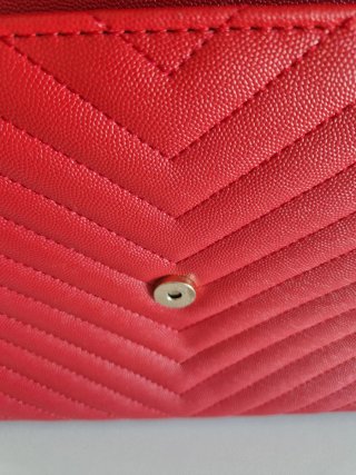 Bolso Saint Lauren (no es auténtico) Rojo