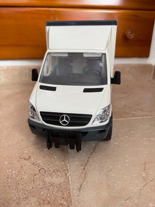 Camión caballos Bruder Mercedes Sprinter y caballo