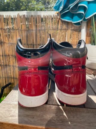 Zapatillas Jordan 1 Black Red Talla 39