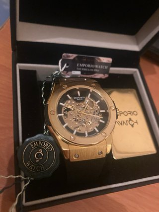 Reloj Emporio Watch Dorado Esqueleto