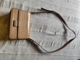 Lote de 3 bolsos,uno 4€ los tres 10€
