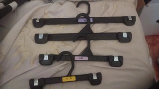 Perchas de pinzas para pantalones y faldas