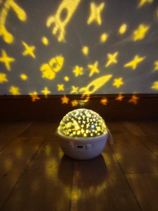 Proyector luminoso infantil (Colacao)
