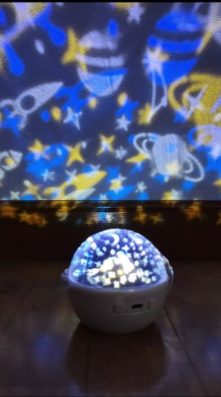 Proyector luminoso infantil (Colacao)