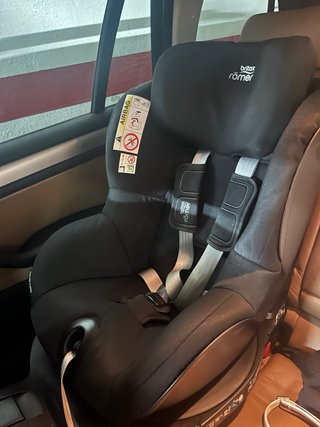 Silla coche Britax Römer Negra Dual fix pro(40-105