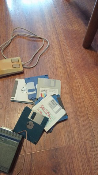 Commodore Amiga 1200 HD
