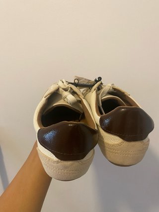 Zara Zapatillas Beige y Marrón Talla 38