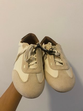 Zara Zapatillas Beige y Marrón Talla 38