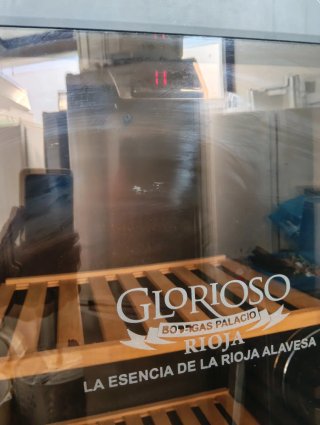Vinoteca CAVE VINUM Glorioso