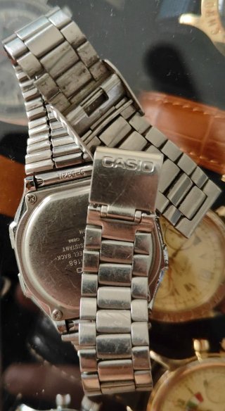 Orologio Casio digitale cronografo